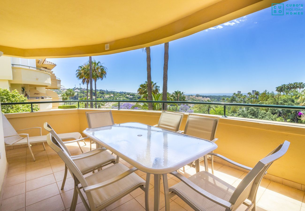 Terraza de este apartamento en Marbella