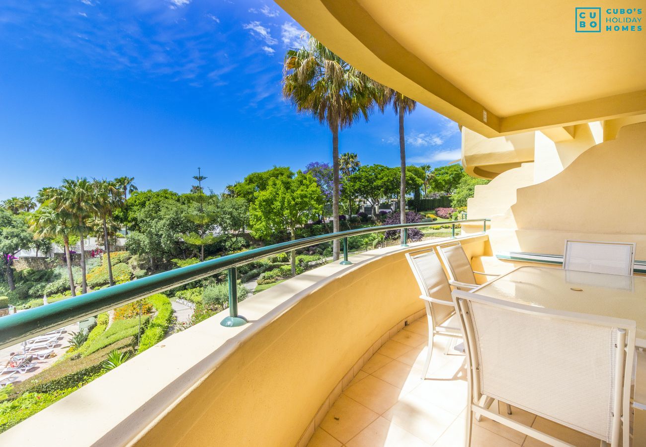 Terraza de este apartamento en Marbella