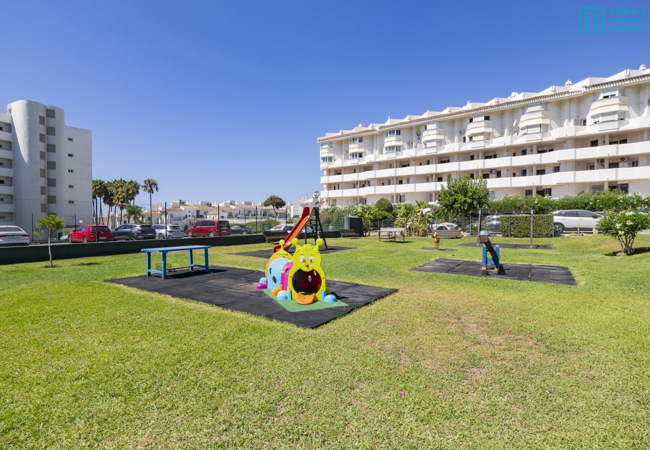 Apartamento en Mijas Costa - Cubo's La Bambera First Line Beach