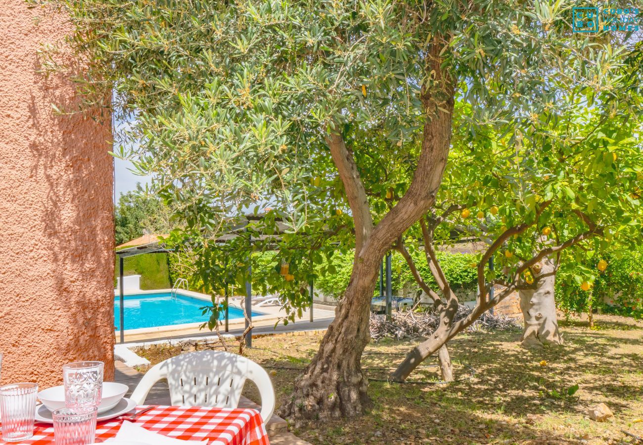 Casa rural en Alhaurin de la Torre - Cubo's Pink Townhouse Los Manantiales