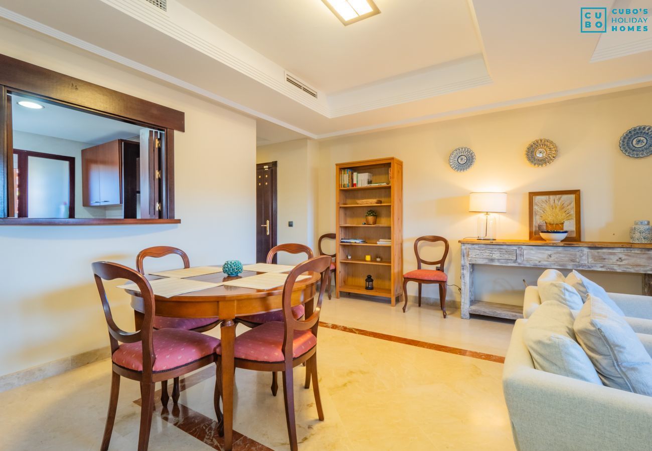 Apartamento en Ojen - Cubo's Marbella Apartment Golf & Parking