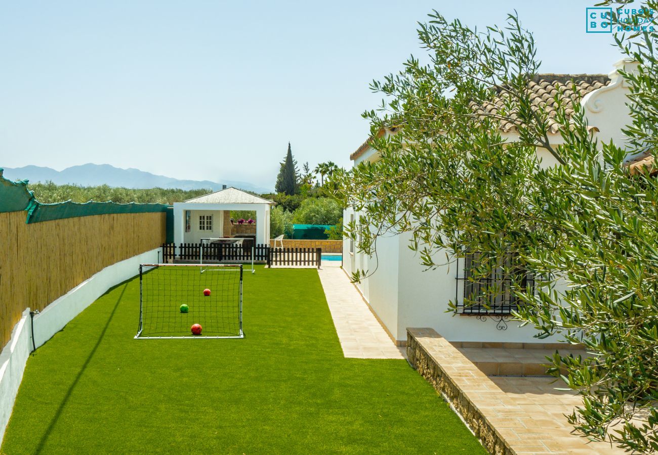 Casa rural en Alhaurín el Grande - Cubo's La Luz del Valle Rural House