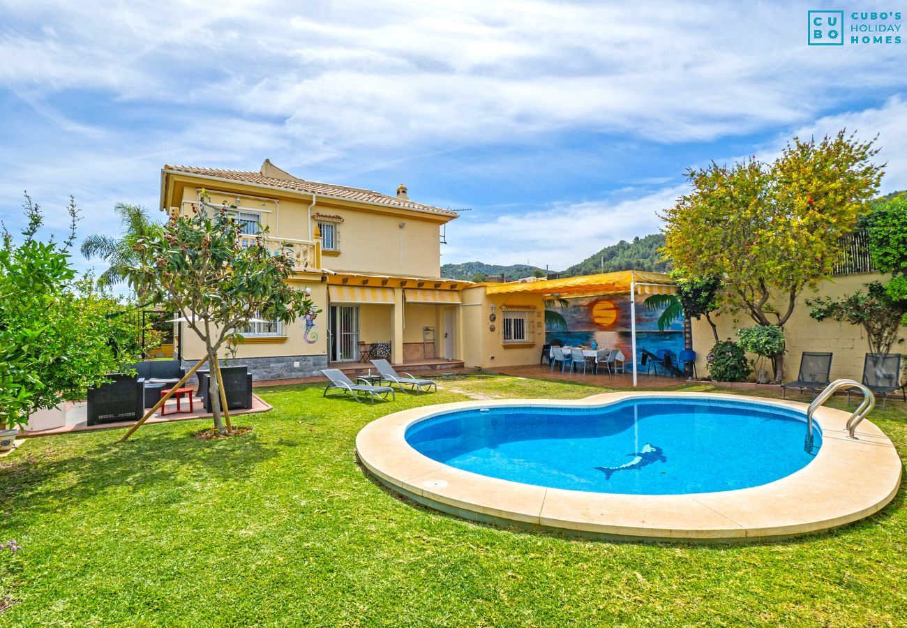 Villa en Alhaurin de la Torre - Cubo's Villa Sunray