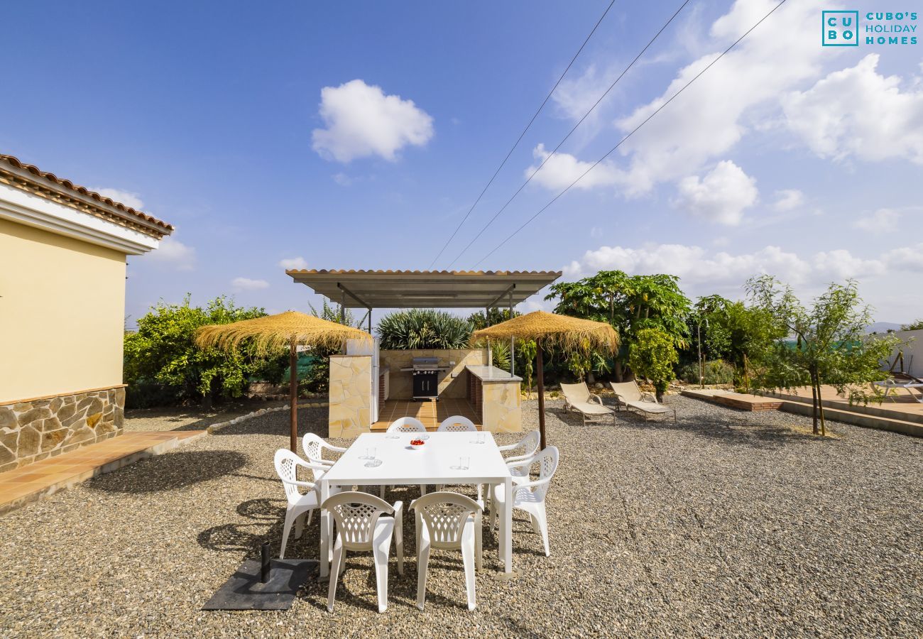 Casa rural en Alhaurín el Grande - Cubo's Casa Rural Los Lirios 6 pax