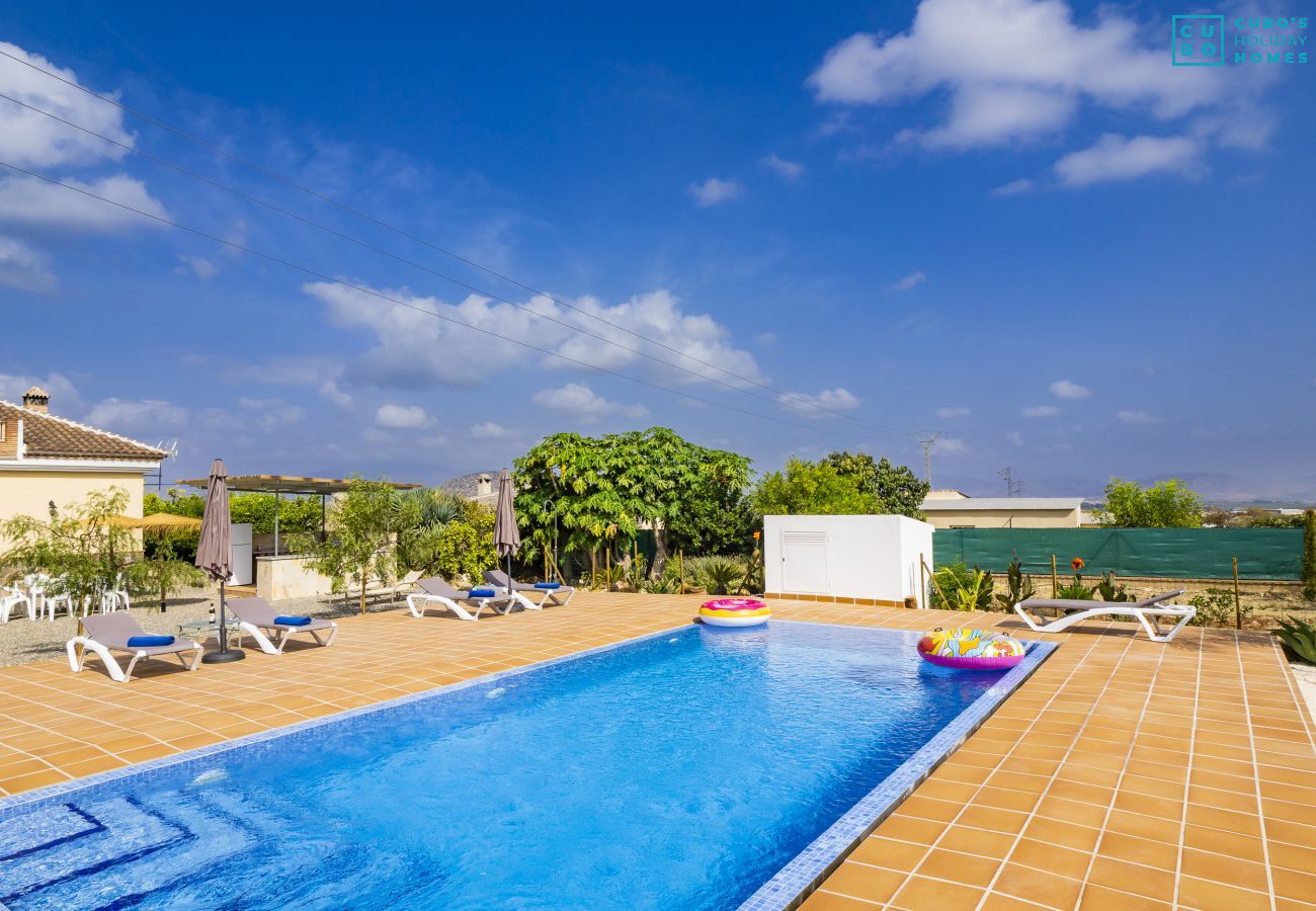 Casa rural en Alhaurín el Grande - Cubo's Casa Rural Los Lirios 6 pax