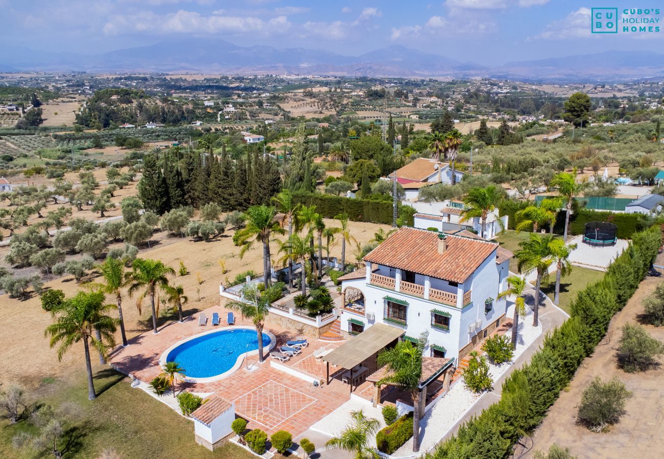 Casa rural en Alhaurín el Grande - Cubo's Casa Hasan