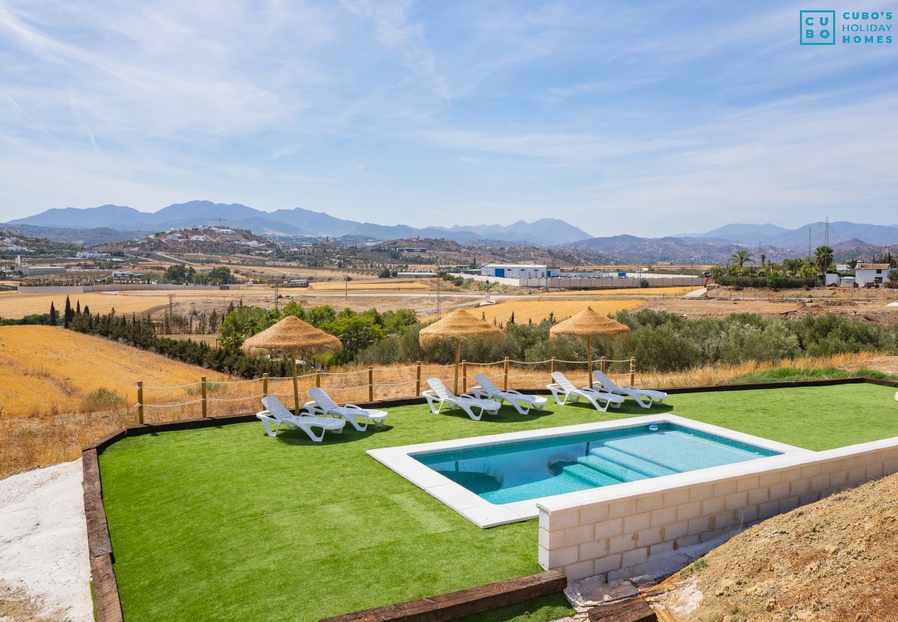 Casa rural en Coín - Cubo's La Casa Azul