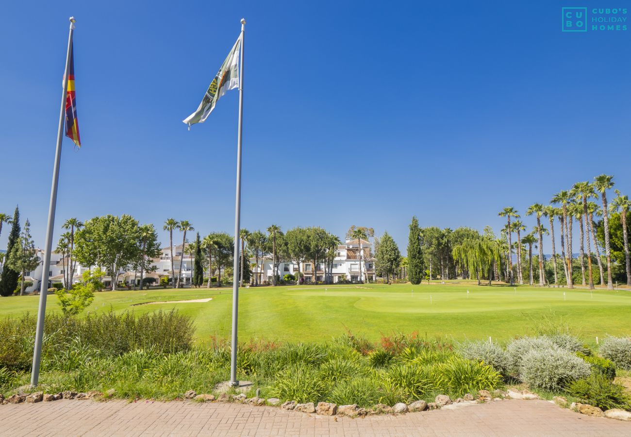 Apartamento en Alhaurin de la Torre - Cubo's Apartamento Lauro Golf Buganvilla