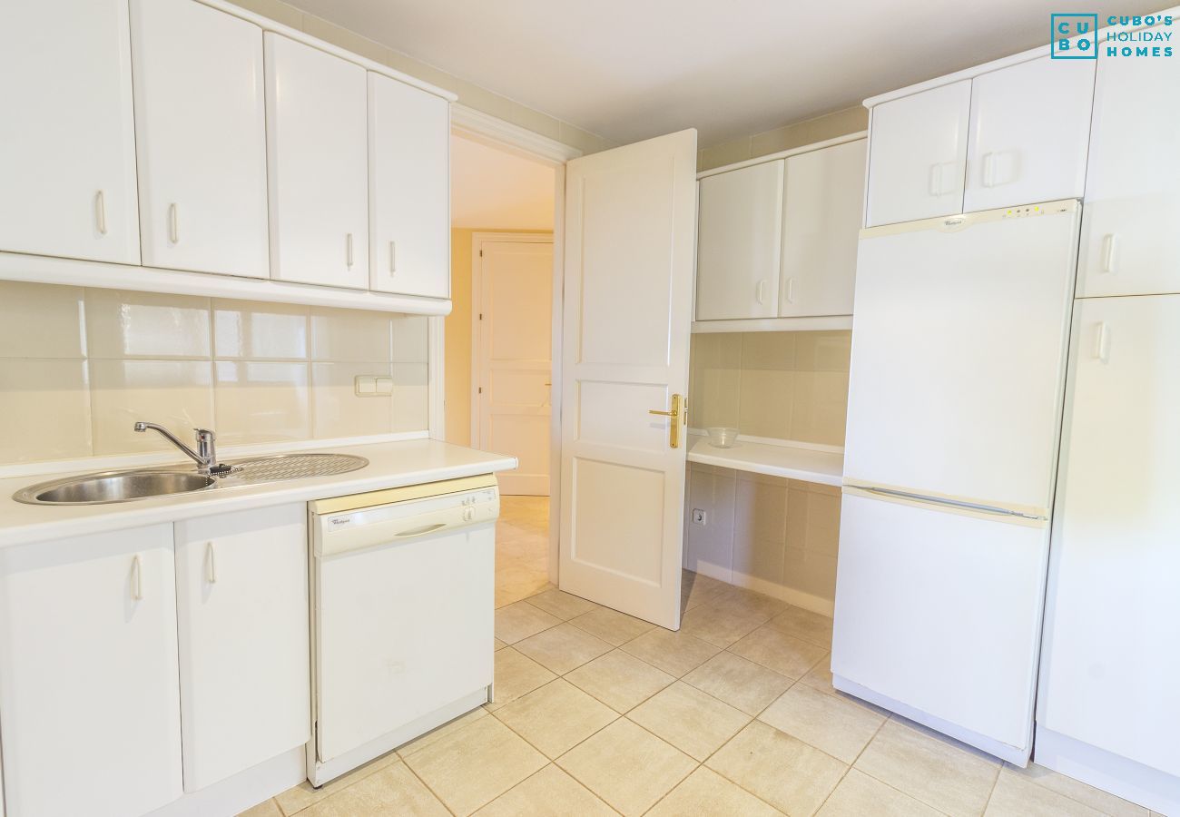 Kitchen of this apartment in Marbella