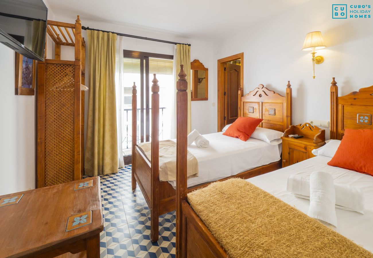 Rent by room in Tolox - Cubo's Hostal La Plaza Room 102 with Breakfast