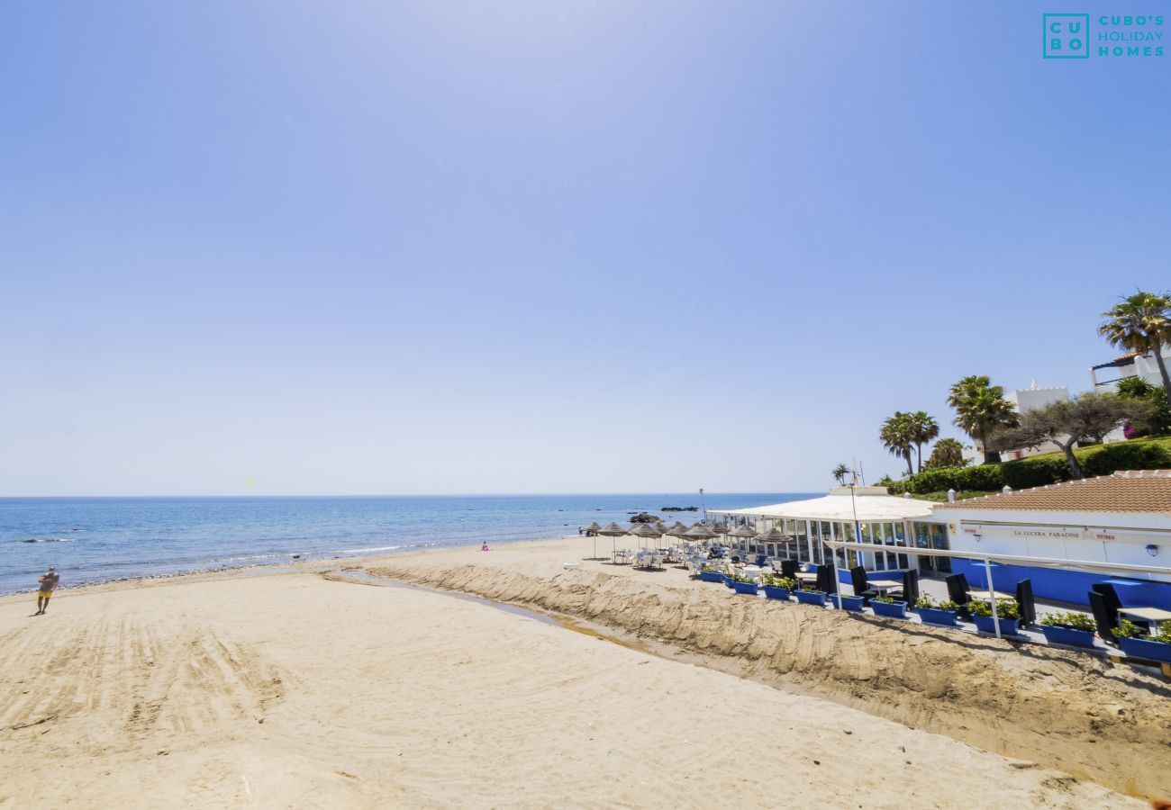 Apartment in Mijas Costa - Cubo's Apartamento Oceanview Lubina