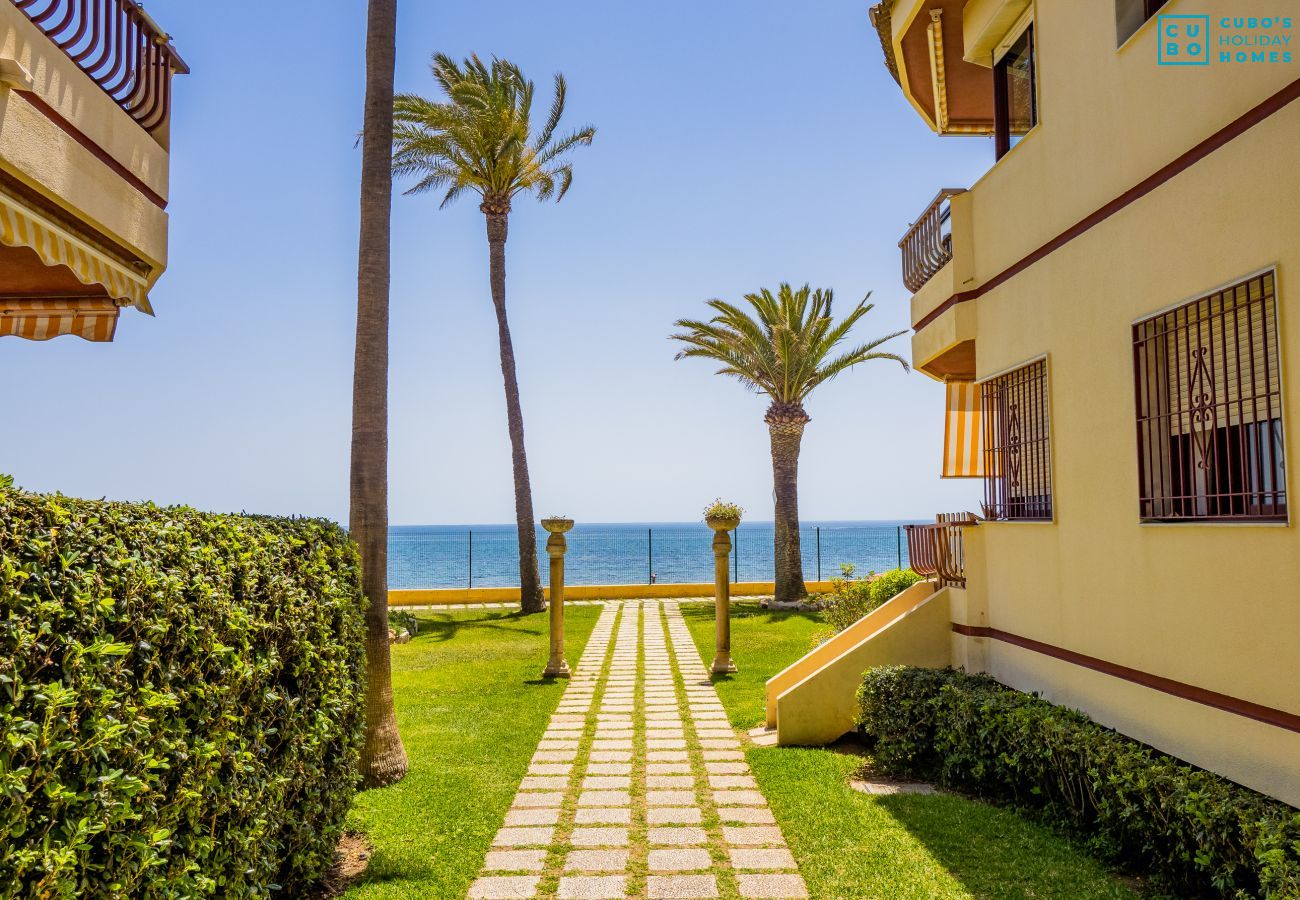 Apartment in Mijas Costa - Cubo's Apartamento Oceanview Lubina