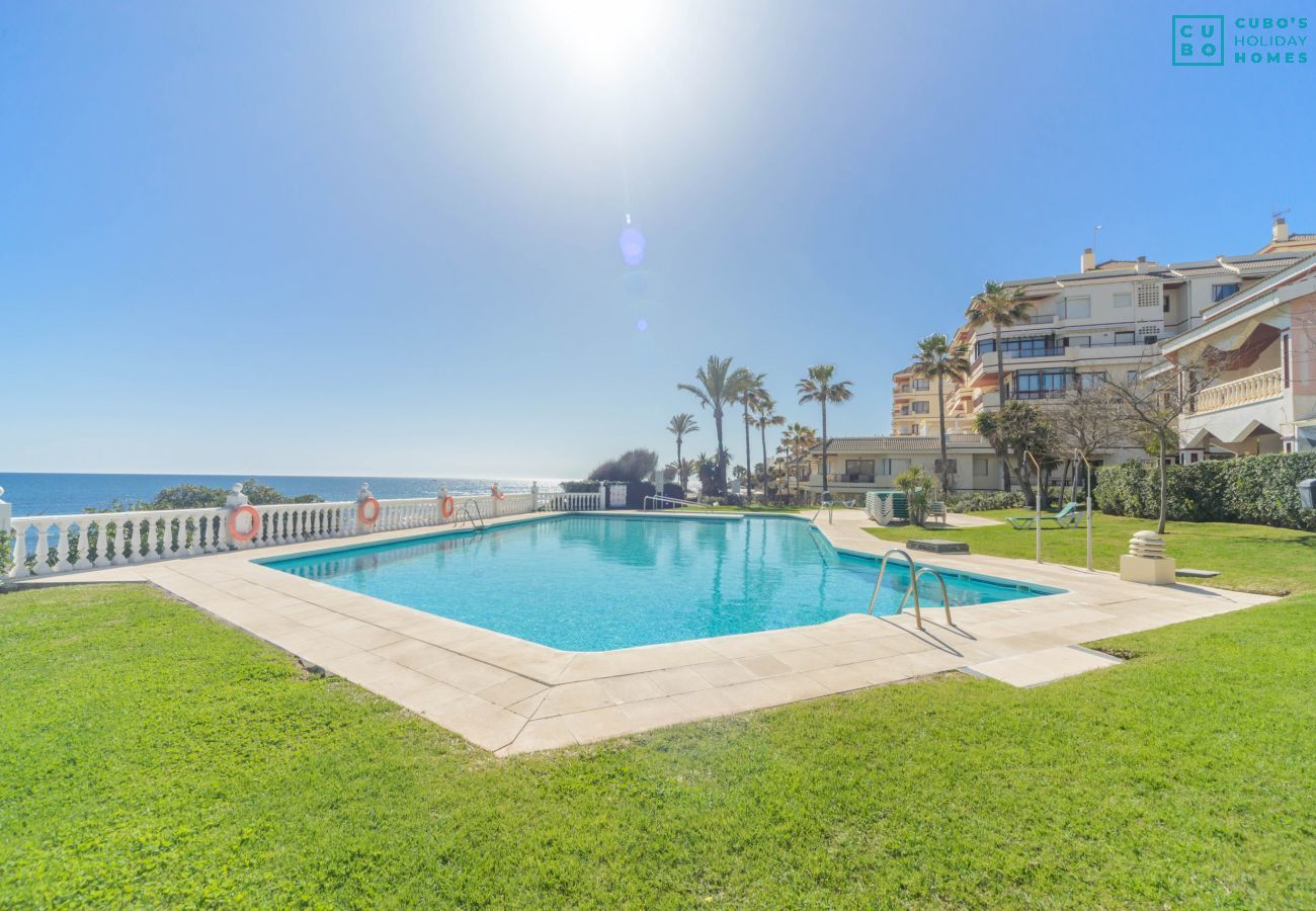 Apartment in Mijas Costa - Cubo's Apartamento Oceanview Lubina