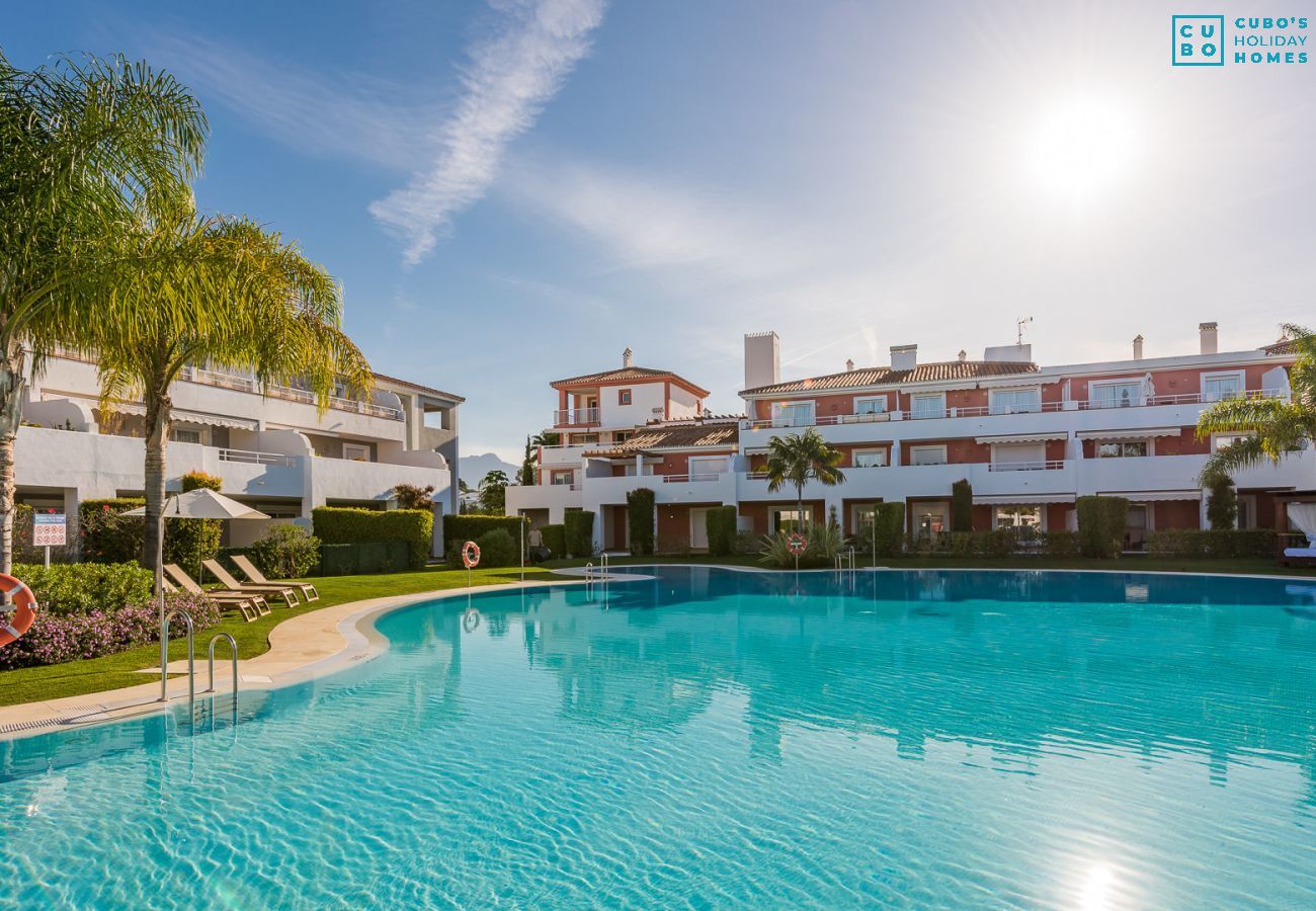 Aparthotel in Marbella - Cubo's Cortijo Del Mar Resort 4 PAX B1 2