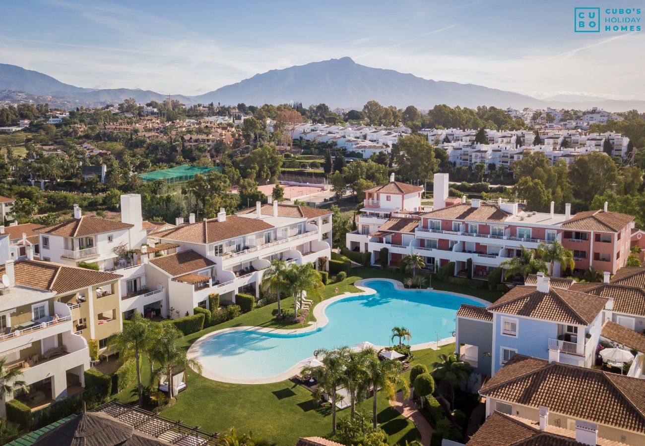 Aparthotel in Marbella - Cubo's Cortijo Del Mar Resort Duplex C1 2