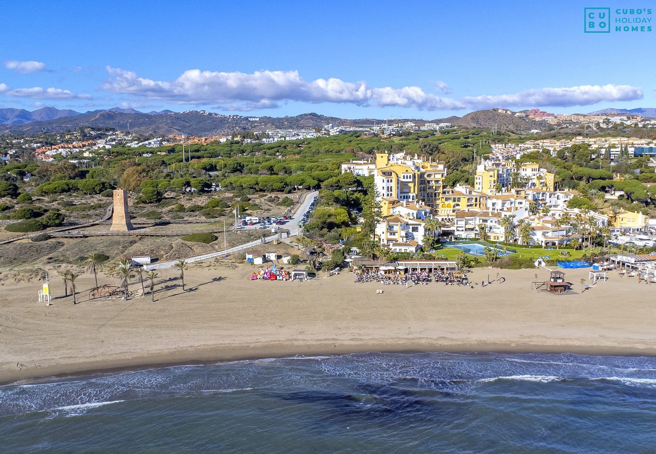 Apartment in Marbella - Cubo's Atico Cabopino Port & Parking