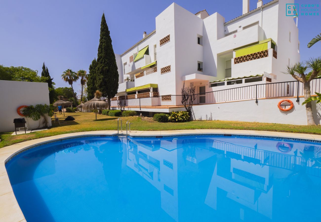 Rent by room in Benalmádena - Cubo's Poseidon Room 2 & Pool