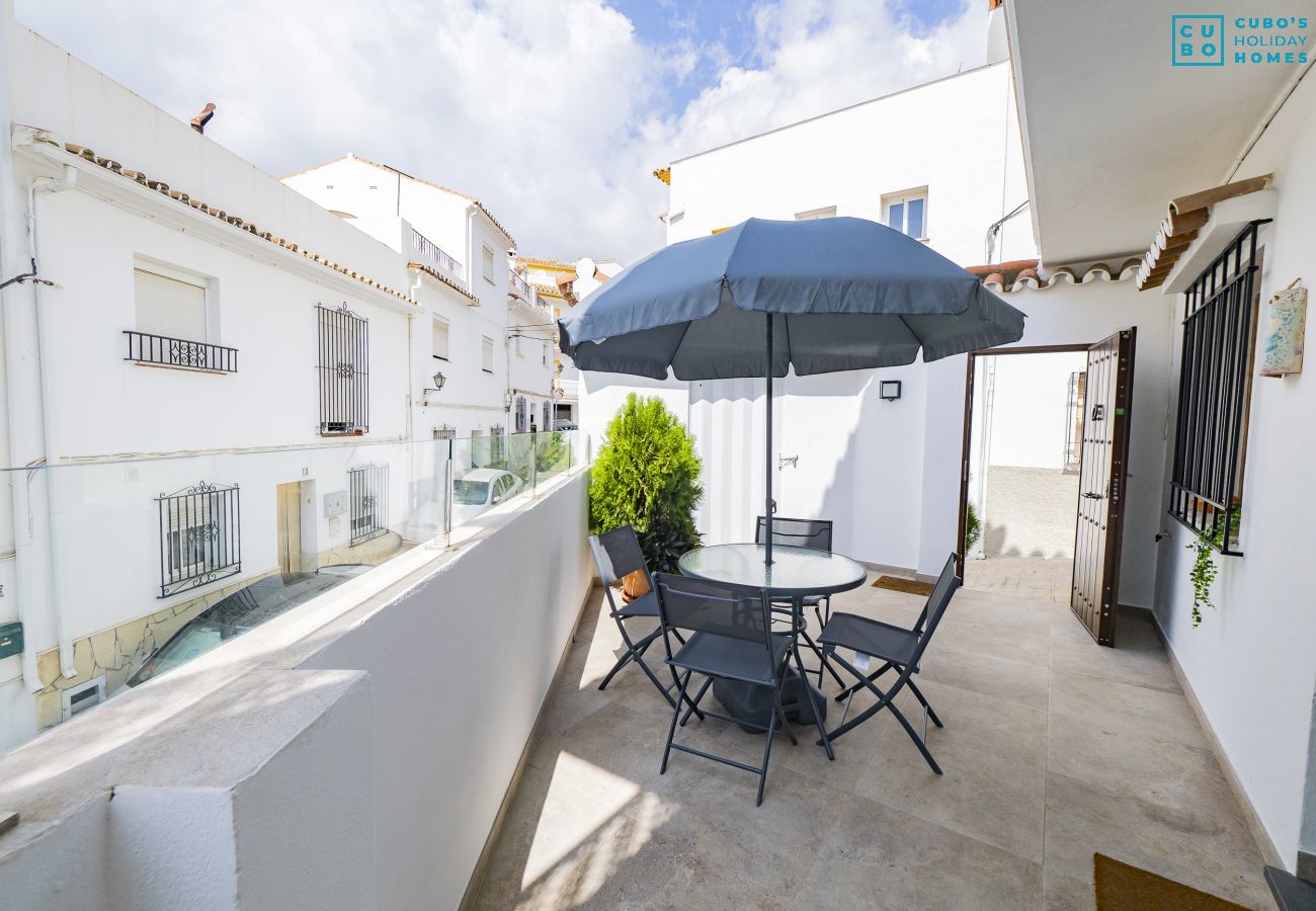 House in Ojen - Cubo's Casa Mariposa near Marbella