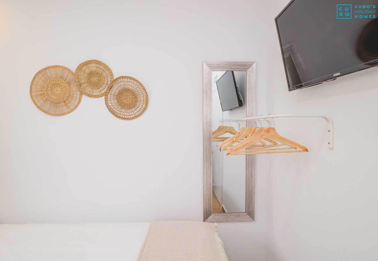 Rent by room in Torre de Benagalbon - Cubo's Hostal William's Sunny 5