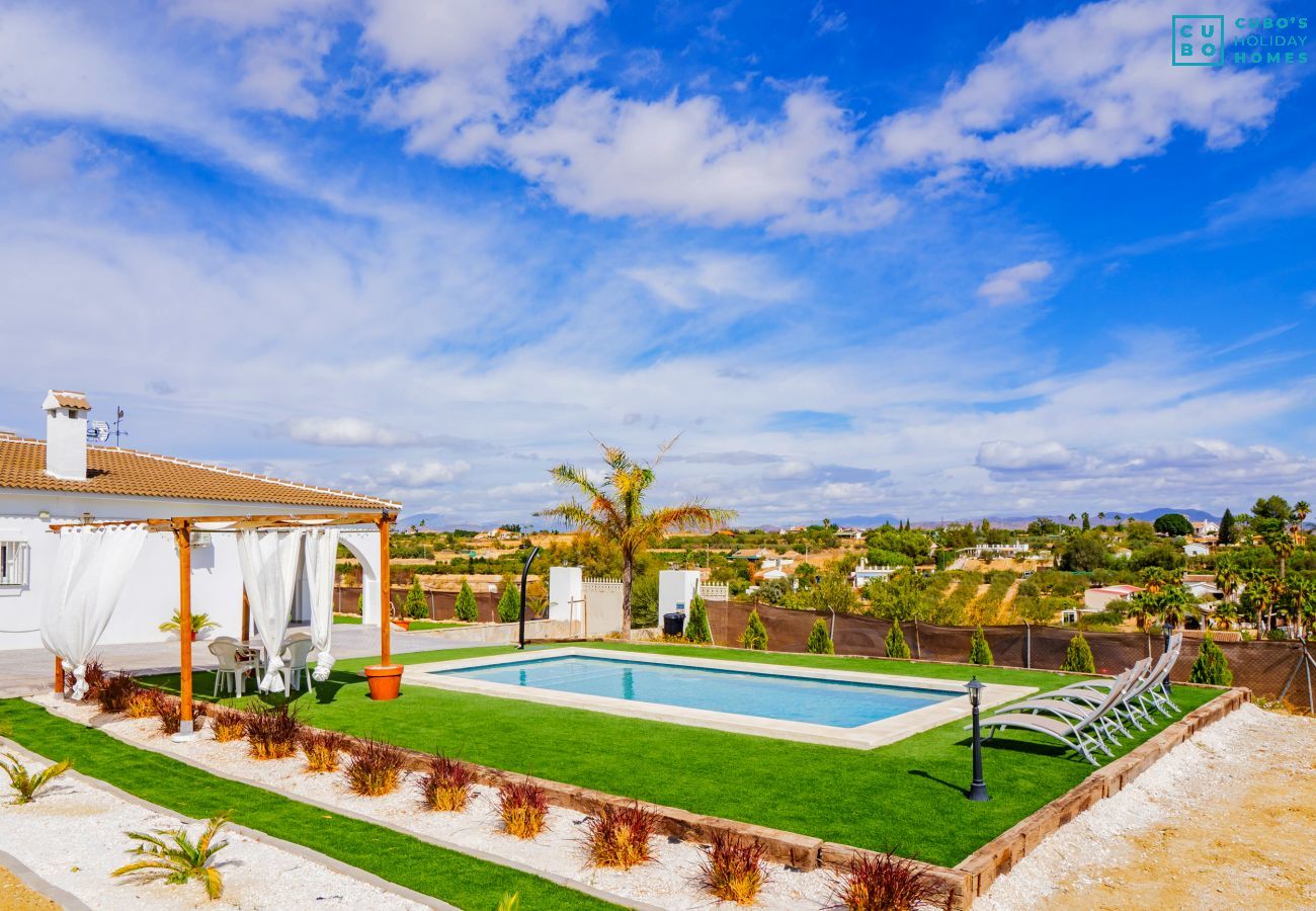 Gîte Rural à Alhaurín el Grande - Cubo's Casa El Sueño de los Abuelos Privacy Pool