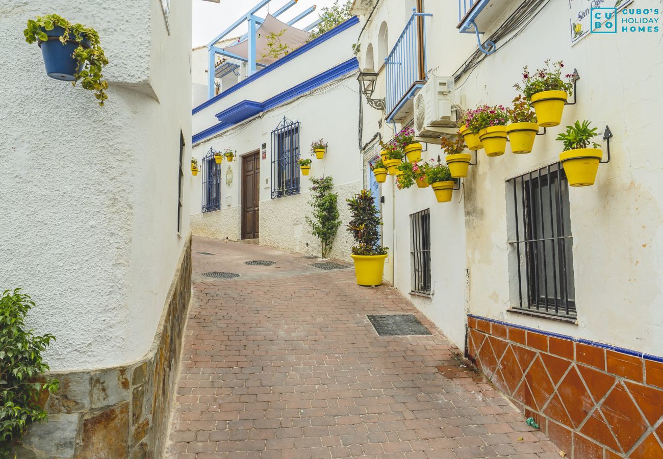 Appartement à Estepona - Cubo's Estepona Oceanview Apartment & Free Parking