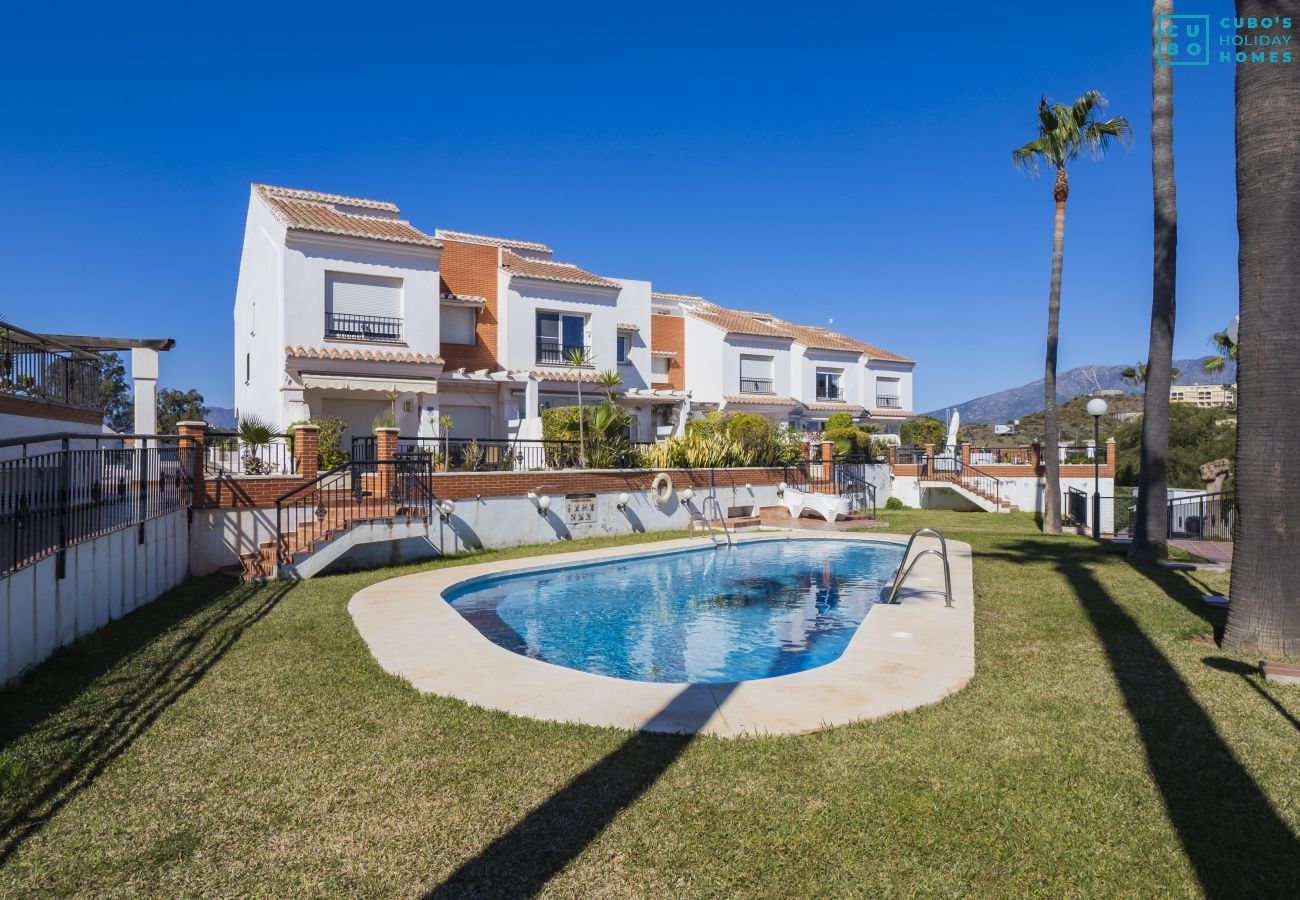 Maison mitoyenne à Mijas Costa - Cubo's Chaparral Townhouse & Community Pool