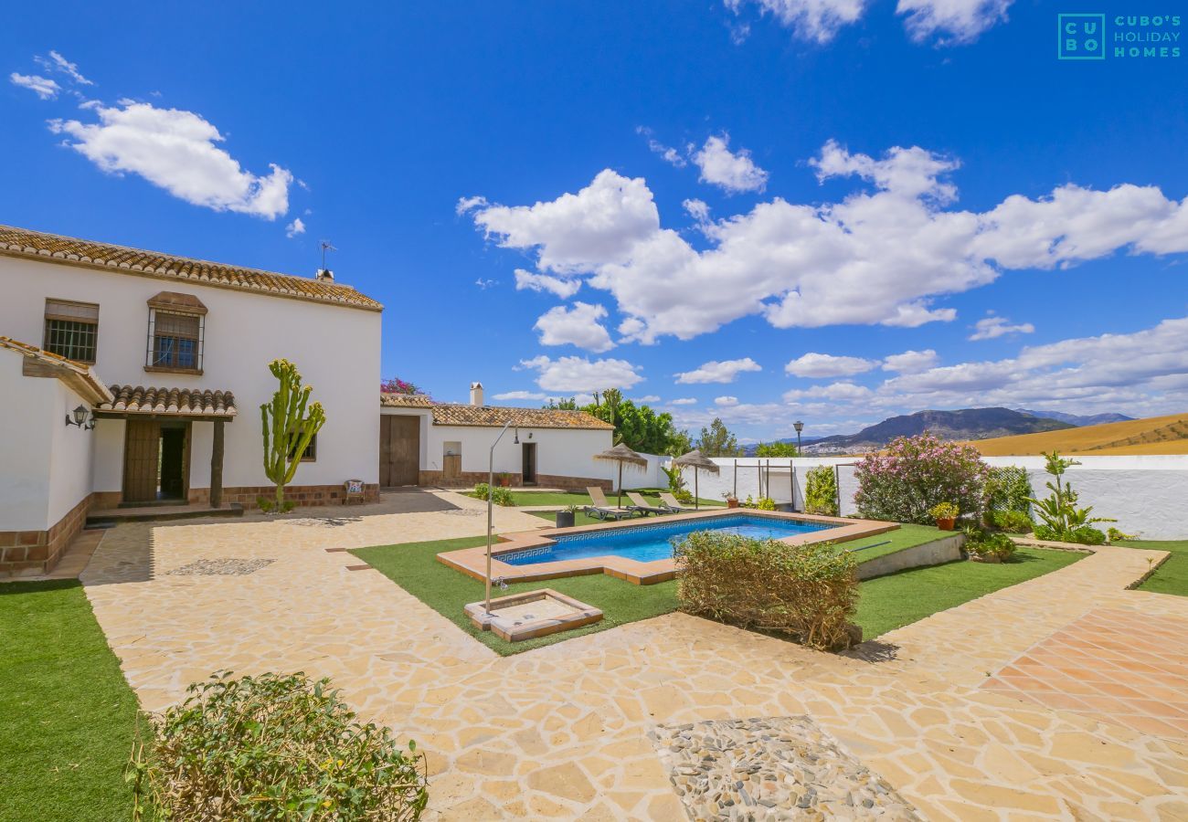 Gîte Rural à Álora  - Cubo's Casa Rural Las Caballerias