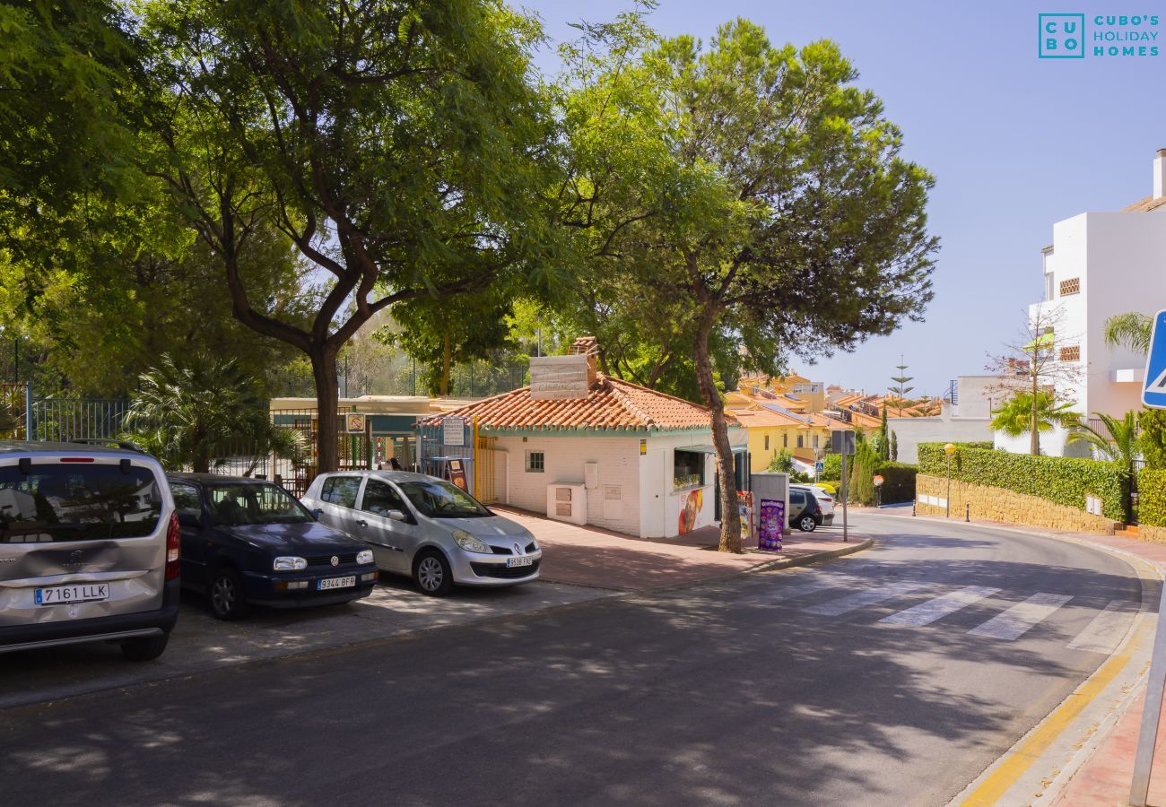 Chambres d'hôtes à Benalmádena - Cubo's Poseidon Room 2 & Pool