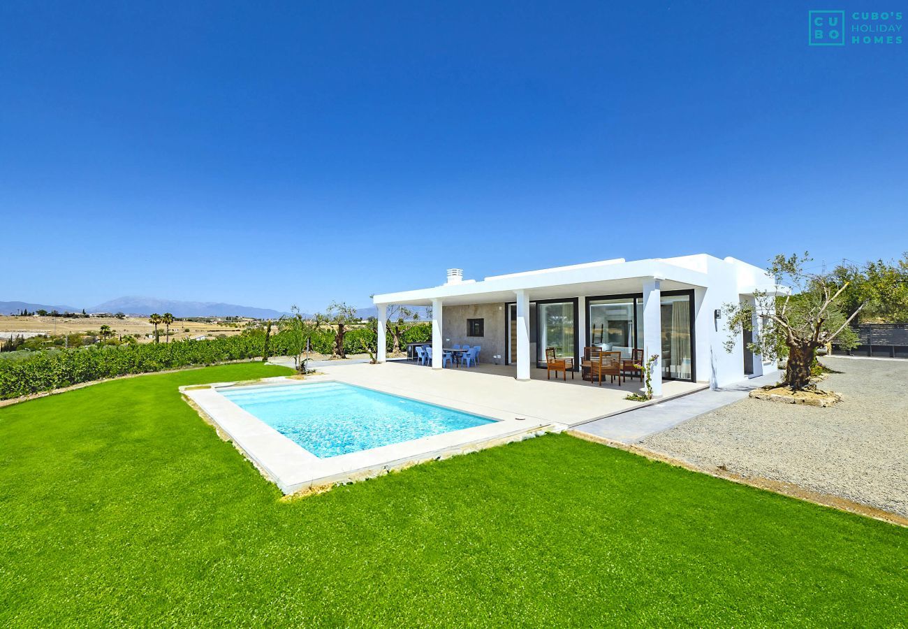 Belle maison de campagne avec piscine pour 8 personnes à Alhaurin