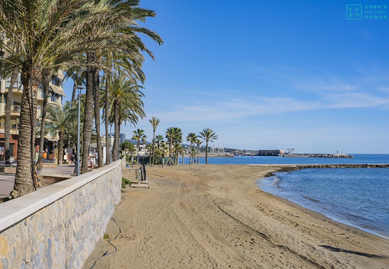 Appartement à Marbella - Cubo's Apartment Mayoral Front Line Marbella